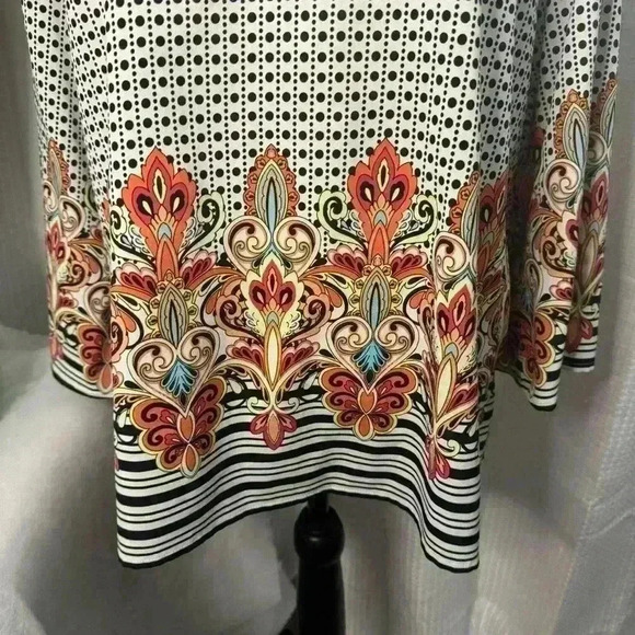 Chico’s Women’s Size 3 XL Long Sleeve Criss Cross V Neck Mixed Print Tunic - Picture 3 of 10